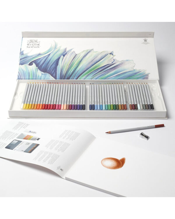 foto di Set Matite Colorate Professionali Colour Pencil Box - 50 pezzi - Winsor & Newton